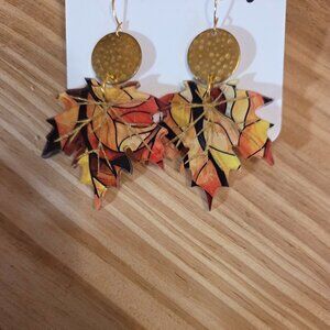 Seasonal earrings